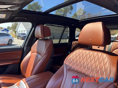 Zdjęcie 10 z 10 samochodu: 2019 BMW X5 XDRIVE50I VIN:5UXJU2C55KLB15420 - miniatura