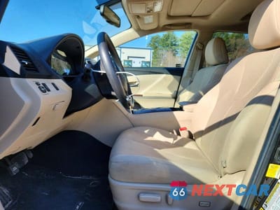 Zdjęcie 7 z 12 samochodu: 2013 TOYOTA VENZA LE VIN:4T3BA3BB4DU041934 - miniatura
