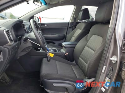 Zdjęcie 7 z 13 samochodu: 2017 KIA SPORTAGE LX VIN:KNDPM3AC2H7146674 - miniatura