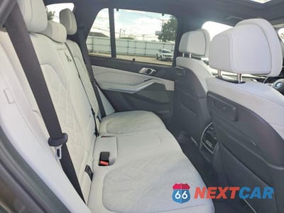 Zdjęcie 11 z 13 samochodu: 2023 BMW X5 XDRIVE45E VIN:5UXTA6C09P9P83302 - miniatura