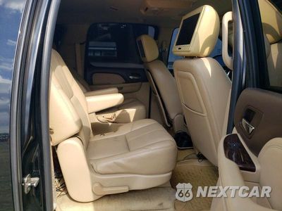 Zdjęcie 11 z 12 samochodu: 2008 GMC YUKON XL DENALI VIN:1GKFK66888J228424 - miniatura