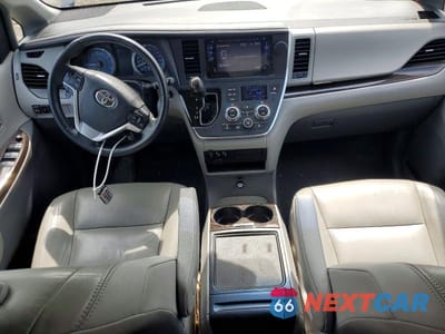 Zdjęcie 8 z 13 samochodu: 2015 TOYOTA SIENNA XLE 7-PASSENGER VIN:5TDDK3DC1FS116623 - miniatura