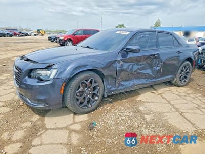 2019 CHRYSLER 300 S 2C3CCAGGXKH536857 - główne zdjęcie licytacji z USA - miniatura