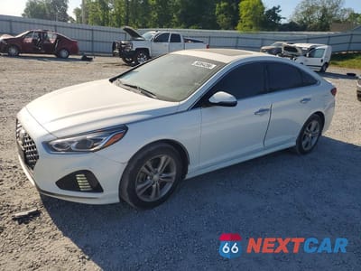 2019 HYUNDAI SONATA LIMITED 5NPE34AF3KH743684 - główne zdjęcie licytacji z USA - miniatura