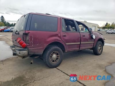 Trzecie zdjęcie samochodu z tyłu: 2001 FORD EXPEDITION XLT VIN:1FMFU16LX1LA85141 - miniatura