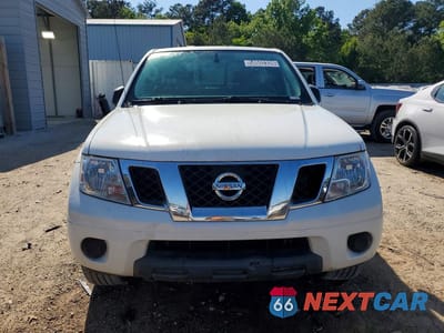 Piąte zdjęcie samochodu w środku: 2019 NISSAN FRONTIER SV V6 VIN:1N6AD0CW5KN766818 - miniatura