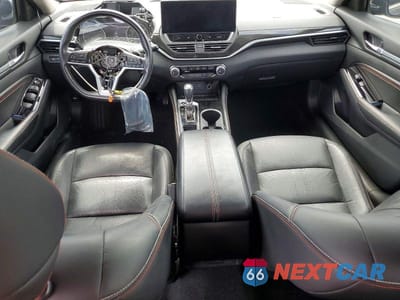 Zdjęcie 8 z 12 samochodu: 2023 NISSAN ALTIMA 2.5 SR VIN:1N4BL4CV7PN304931 - miniatura