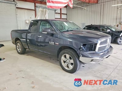 Czwarte zdjęcie samochodu z boku: 2015 RAM 1500 SLT VIN:1C6RR7GT9FS672262 - miniatura