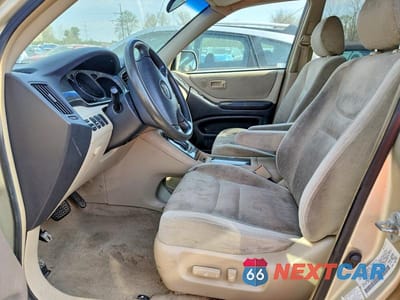 Zdjęcie 7 z 14 samochodu: 2003 TOYOTA HIGHLANDER SPORT VIN:JTEHF21A830125557 - miniatura
