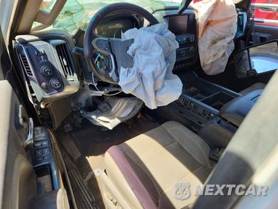 Zdjęcie 8 z 12 samochodu: 2016 CHEVROLET SILVERADO K3500 LTZ VIN:1GC4K0E86GF140295 - miniatura
