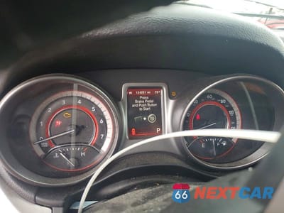 Zdjęcie 9 z 11 samochodu: 2020 DODGE JOURNEY CROSSROAD VIN:3C4PDCGBXLT213007 - miniatura