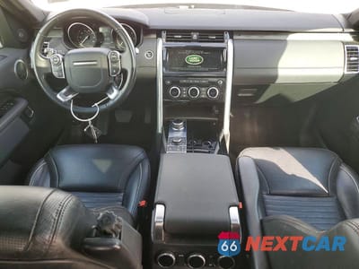 Zdjęcie 8 z 13 samochodu: 2017 LAND ROVER DISCOVERY HSE VIN:SALRRBBK4HA034366 - miniatura