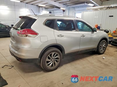 Trzecie zdjęcie samochodu z tyłu: 2015 NISSAN ROGUE SL VIN:5N1AT2MV8FC813635 - miniatura