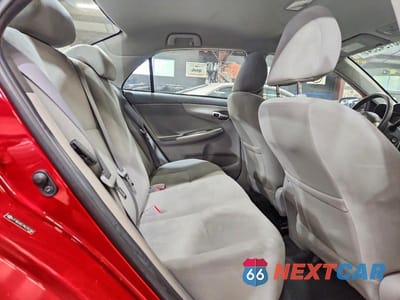 Zdjęcie 10 z 12 samochodu: 2010 TOYOTA COROLLA LE VIN:2T1BU4EE7AC252182 - miniatura