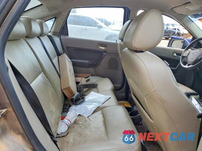 Zdjęcie 10 z 12 samochodu: 2010 FORD FOCUS SES VIN:1FAHP3GN3AW276131 - miniatura