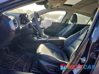 Zdjęcie 7 z 12 samochodu: 2018 MAZDA 3 GRAND TOURING VIN:3MZBN1W39JM205328 - miniatura
