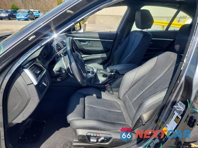 Zdjęcie 7 z 12 samochodu: 2018 BMW 330 XI VIN:WBA8D9G50JNU67093 - miniatura