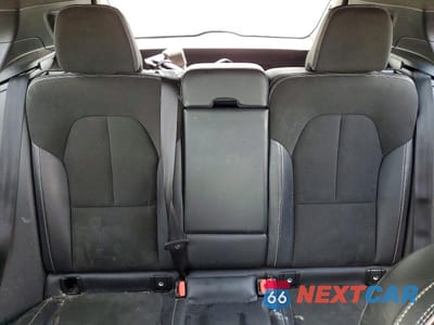 Zdjęcie 10 z 14 samochodu: 2022 VOLVO XC40 T5 R-DESIGN VIN:YV4162UM3N2757141 - miniatura