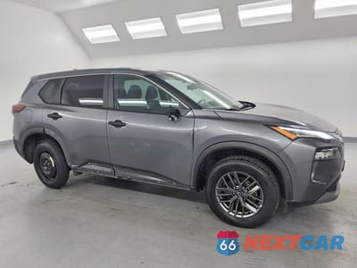 Czwarte zdjęcie samochodu z boku: 2023 NISSAN ROGUE S VIN:5N1BT3AB4PC851546 - miniatura