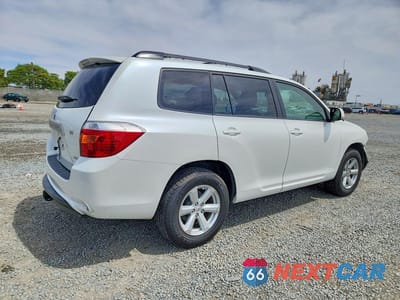 Trzecie zdjęcie samochodu z tyłu: 2009 TOYOTA HIGHLANDER BASE VIN:JTEES41A292142975 - miniatura
