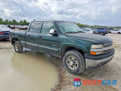 Czwarte zdjęcie samochodu z boku: 2001 CHEVROLET SILVERADO C1500 HEAVY DUTY VIN:1GCGC13U41F178549 - miniatura