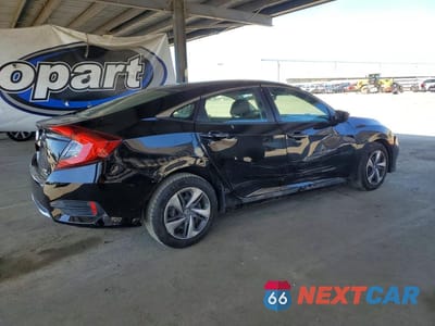 Trzecie zdjęcie samochodu z tyłu: 2021 HONDA CIVIC LX VIN:2HGFC2F62MH543460 - miniatura