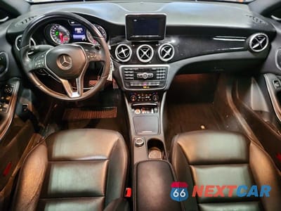 Zdjęcie 8 z 12 samochodu: 2014 MERCEDES-BENZ CLA 250 4MATIC VIN:WDDSJ4GB0EN122040 - miniatura