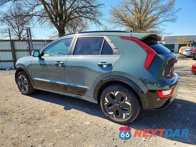 Drugie zdjęcie samochodu z przodu: 2024 KIA NIRO EV WIND VIN:KNDCR3L12R5121962 - miniatura