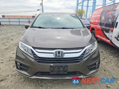 Piąte zdjęcie samochodu w środku: 2020 HONDA ODYSSEY EXL VIN:5FNRL6H72LB016936 - miniatura