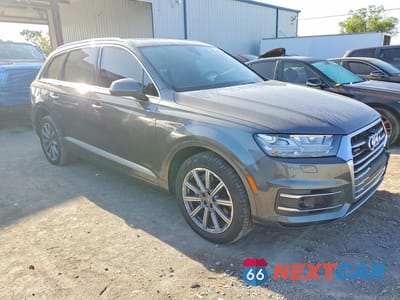Czwarte zdjęcie samochodu z boku: 2018 AUDI Q7 PREMIUM PLUS VIN:WA1LHAF79JD042381 - miniatura