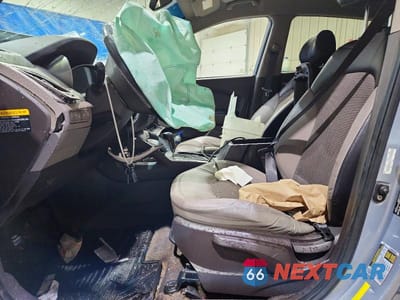 Zdjęcie 7 z 13 samochodu: 2011 HYUNDAI TUCSON GLS VIN:KM8JUCAC0BU200676 - miniatura