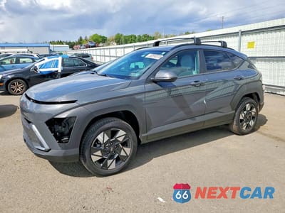 2025 HYUNDAI KONA SEL KM8HBCAB3SU228886 - główne zdjęcie licytacji z USA - miniatura