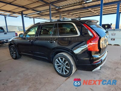 Drugie zdjęcie samochodu z przodu: 2018 VOLVO XC90 T5 VIN:YV4102PK6J1356274 - miniatura