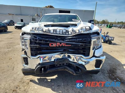 Piąte zdjęcie samochodu w środku: 2022 GMC SIERRA K2500 HEAVY DUTY VIN:1GT59LE78NF324322 - miniatura