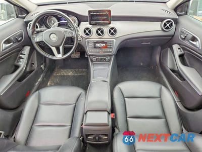 Zdjęcie 8 z 13 samochodu: 2015 MERCEDES-BENZ GLA 250 4MATIC VIN:WDCTG4GB2FJ030718 - miniatura