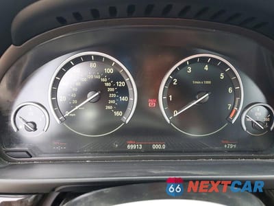 Zdjęcie 9 z 12 samochodu: 2016 BMW 535 I VIN:WBA5B1C53GG130446 - miniatura