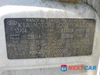 Zdjęcie 12 z 12 samochodu: 2005 KIA OPTIMA LX VIN:KNAGD126455400595 - miniatura