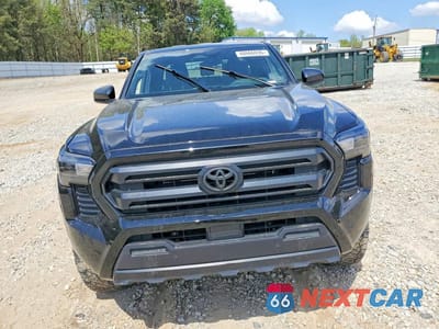 Piąte zdjęcie samochodu w środku: 2024 TOYOTA TACOMA SR VIN:3TYKE5JNXRT024712 - miniatura