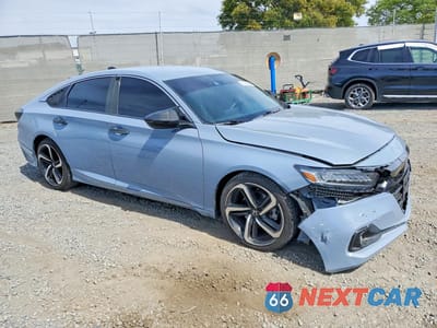 Czwarte zdjęcie samochodu z boku: 2021 HONDA ACCORD SPORT VIN:1HGCV1F33MA021433 - miniatura