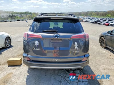 Zdjęcie 6 z 13 samochodu: 2016 TOYOTA RAV4 HV XLE VIN:JTMRJREV5GD000379 - miniatura