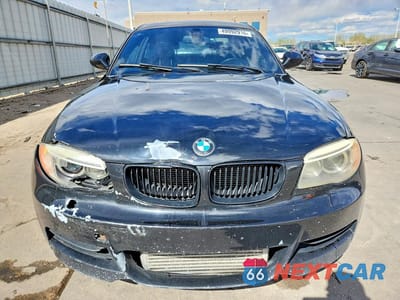Piąte zdjęcie samochodu w środku: 2013 BMW 135 I VIN:WBAUC9C51DVM13572 - miniatura