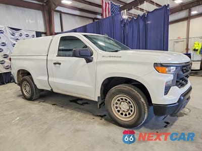 Czwarte zdjęcie samochodu z boku: 2023 CHEVROLET SILVERADO C1500 VIN:3GCNAAEK3PG362848 - miniatura