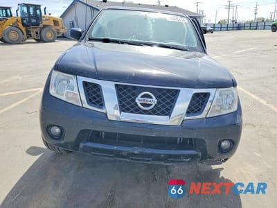 Piąte zdjęcie samochodu w środku: 2019 NISSAN FRONTIER SV VIN:1N6DD0ER6KN767805 - miniatura