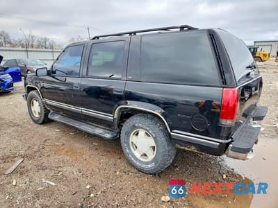 Drugie zdjęcie samochodu z przodu: 1999 CHEVROLET TAHOE K1500 VIN:1GNEK13R4XJ376535 - miniatura