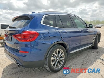 Trzecie zdjęcie samochodu z tyłu: 2019 BMW X3 SDRIVE30I VIN:5UXTR7C55KLE88819 - miniatura
