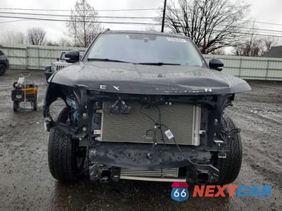 Piąte zdjęcie samochodu w środku: 2025 FORD EXPEDITION ACTIVE VIN:1FMJU1J87SEA42038 - miniatura