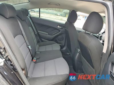 Zdjęcie 10 z 11 samochodu: 2018 KIA FORTE S VIN:3KPFL4A76JE170649 - miniatura