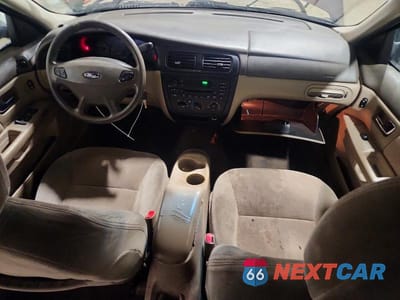 Zdjęcie 8 z 11 samochodu: 2001 FORD TAURUS SE VIN:1FAFP53U61G212465 - miniatura