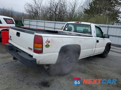 Trzecie zdjęcie samochodu z tyłu: 2001 GMC NEW SIERRA C1500 VIN:1GTEC14V01E900913 - miniatura