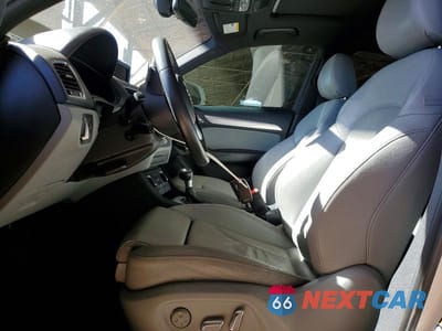 Zdjęcie 7 z 12 samochodu: 2018 AUDI Q3 PREMIUM VIN:WA1ECCFS6JR009980 - miniatura